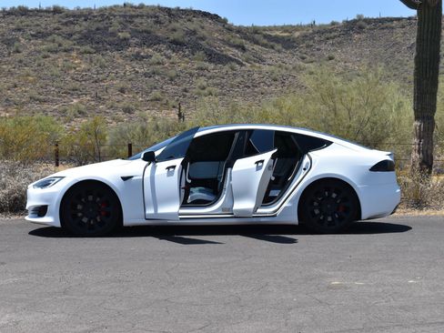 Used 2019 Tesla Model S 100D AWD/4WD image 7