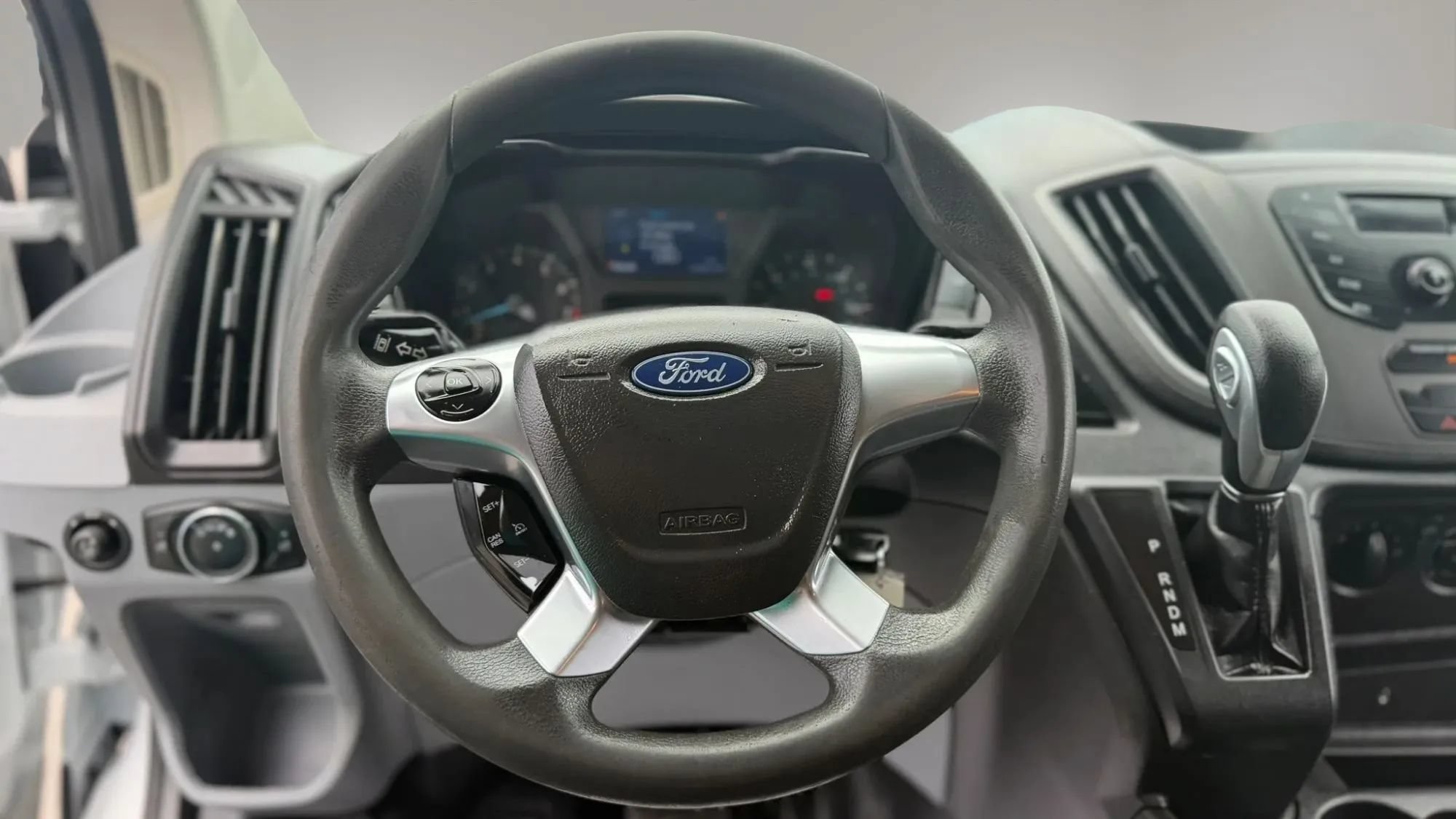 Used 2019 Ford Transit 150 130 Low Roof RWD image 17