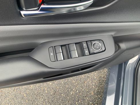 New 2027 Toyota Prius XLE AWD/4WD image 12