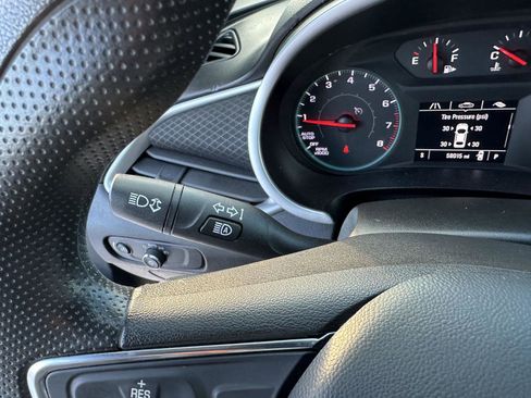 Used 2023 Chevrolet Malibu LT image 30