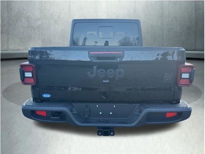 New 2026 Jeep Gladiator Sport