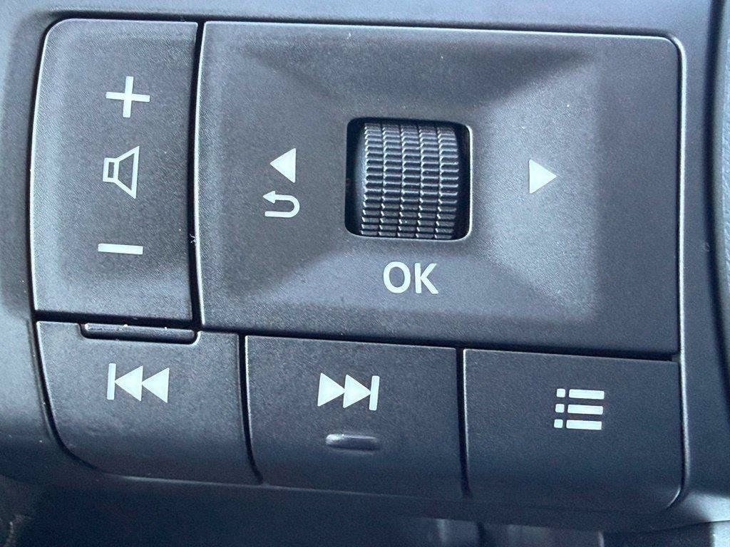 Used 2026 INFINITI QX60 Luxe w/ Cargo Package FWD image 15