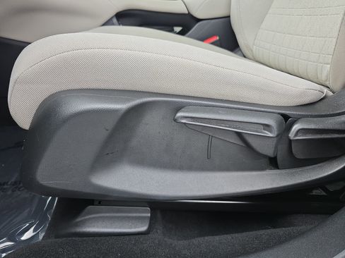 Certified 2023 Honda HR-V LX image 28