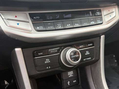Used 2015 Honda Accord EX-L image 22