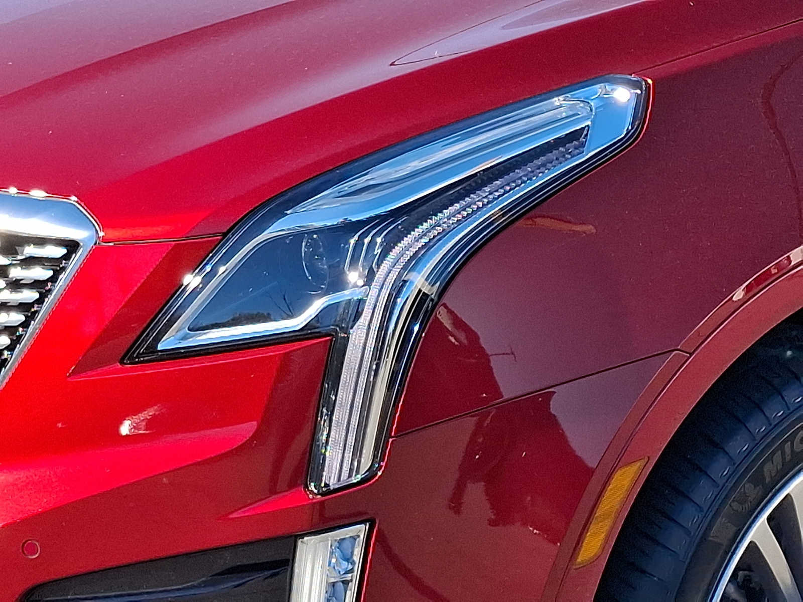 Used 2026 Cadillac XT5 Premium Luxury w/ Driver Assist Package AWD/4WD image 9