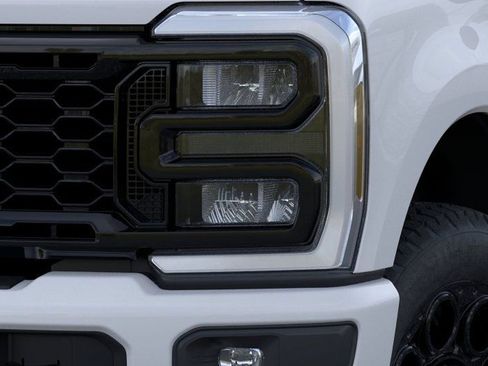 New 2026 Ford F250 XLT w/ XLT Premium Package AWD/4WD image 22