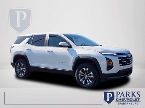 New 2026 Chevrolet Equinox LT AWD/4WD image 1