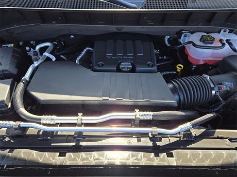 New 2026 Chevrolet Silverado 1500 LT w/ Convenience Package II image 16