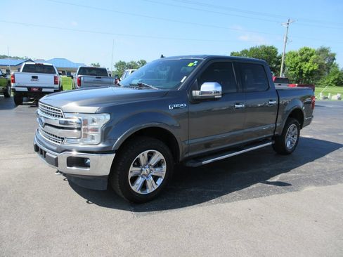 Used 2019 Ford F150 Lariat w/ Equipment Group 502A Luxury AWD/4WD image 11