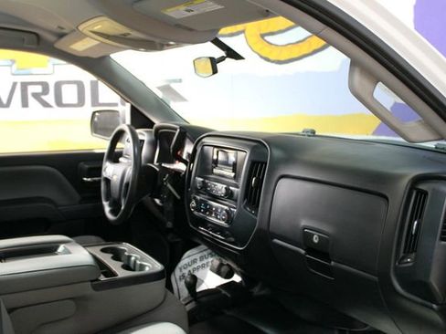 Used 2015 Chevrolet Silverado 1500 W/T w/ WT Fleet Convenience Package AWD/4WD image 11