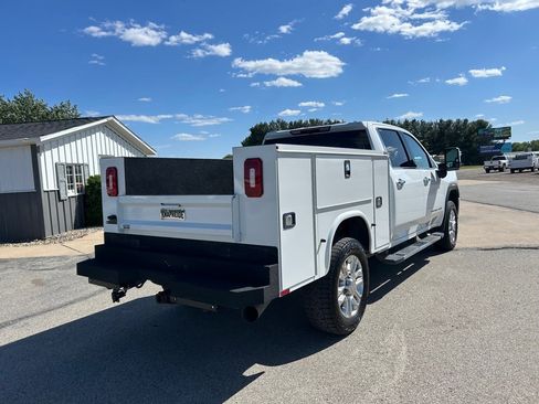 Used 2022 GMC Sierra 2500 Denali AWD/4WD image 5