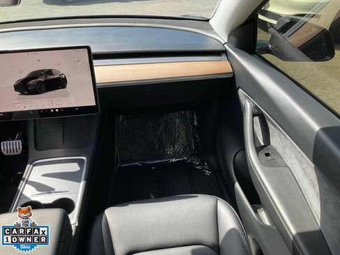 Used 2022 Tesla Model Y Performance image 61