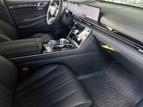 New 2026 Genesis GV80 2.5T AWD/4WD image 16