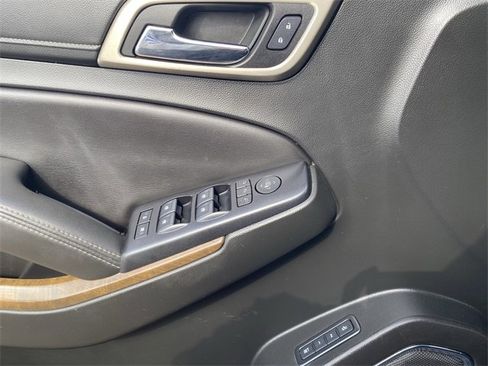 Used 2018 GMC Yukon Denali w/ Open Road Package image 22