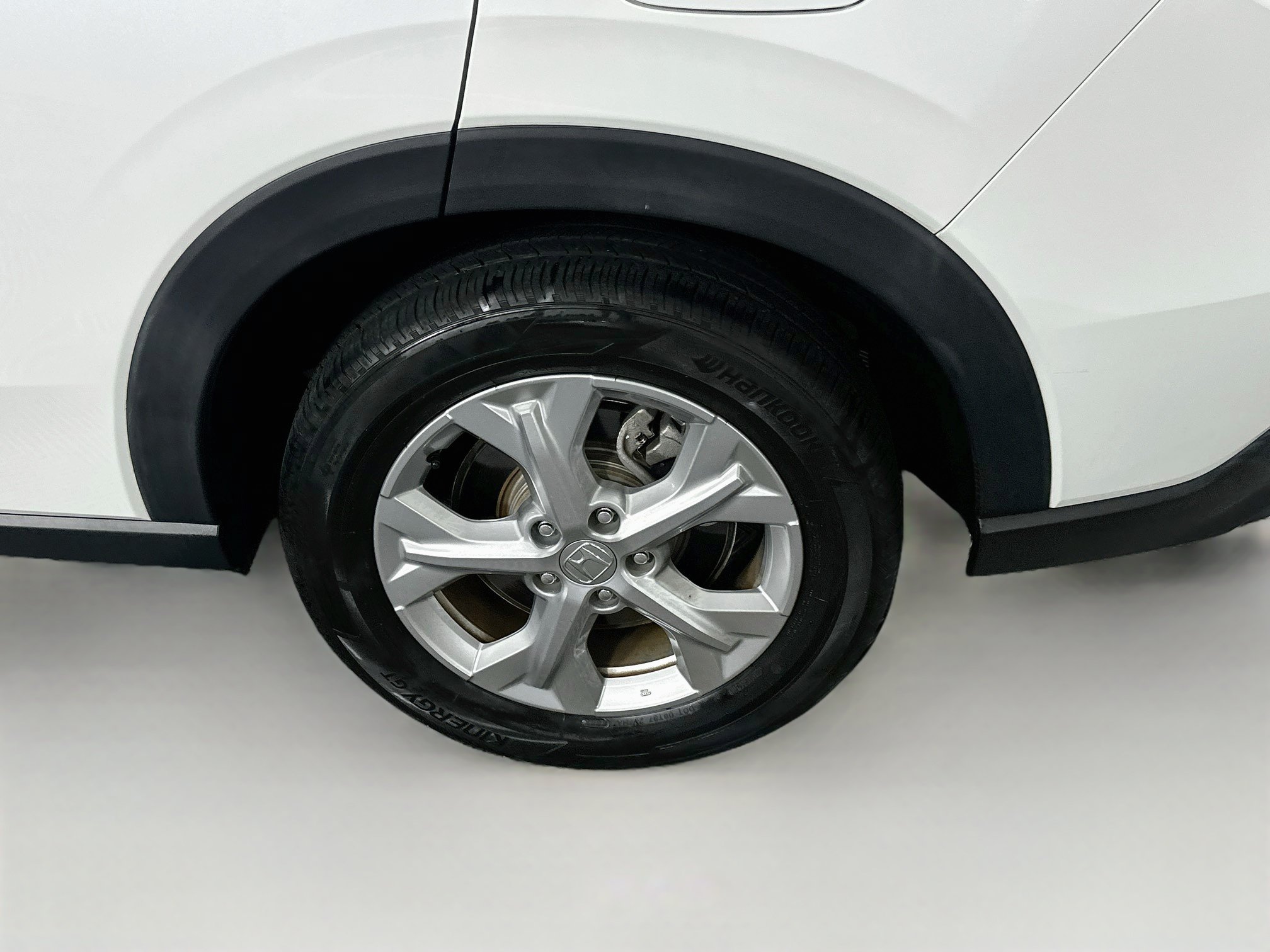 Used 2024 Honda HR-V LX image 11