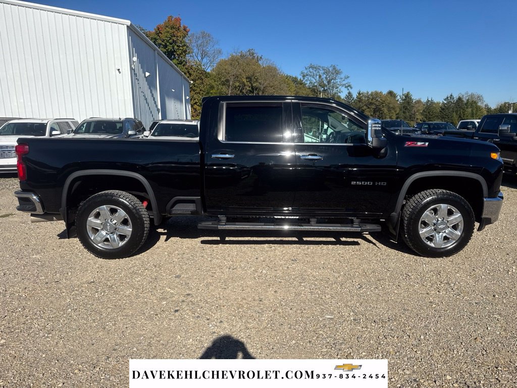 Used 2020 Chevrolet Silverado 2500 LTZ w/ LTZ Premium Package AWD/4WD image 7