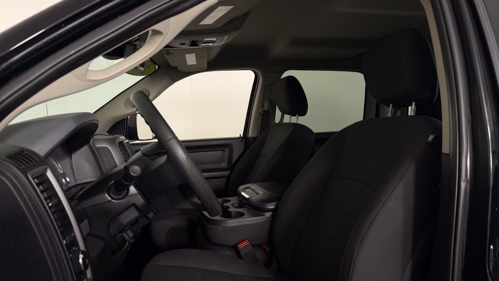 Used 2019 RAM 1500 Express w/ Wheel & Sound Group AWD/4WD image 14