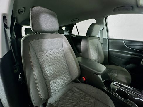 Used 2023 Chevrolet Equinox LT AWD/4WD image 25