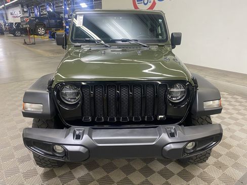 Used 2021 Jeep Wrangler Willys image 4