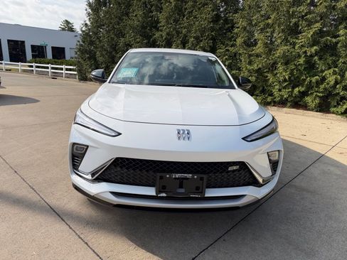 New 2026 Buick Envista Sport Touring image 6