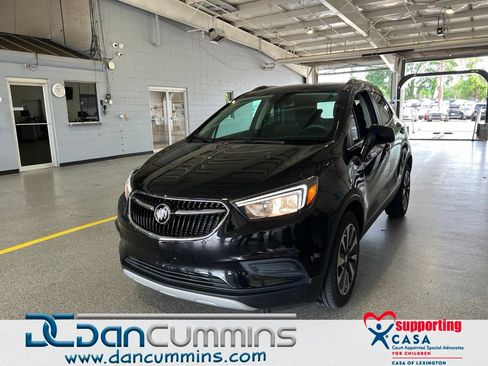 Used 2022 Buick Encore Preferred w/ Safety Package FWD image 1
