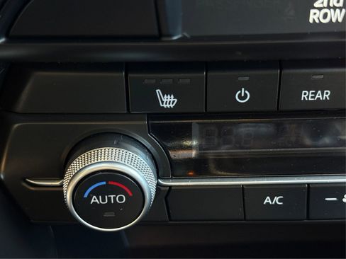 Used 2023 MAZDA CX-9 Touring image 36