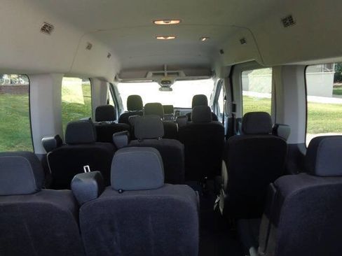 Used 2020 Ford Transit 350 XLT image 25