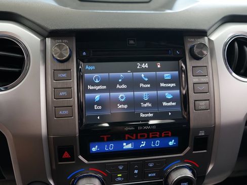 Used 2018 Toyota Tundra Limited w/ Limited Premium Package AWD/4WD image 35