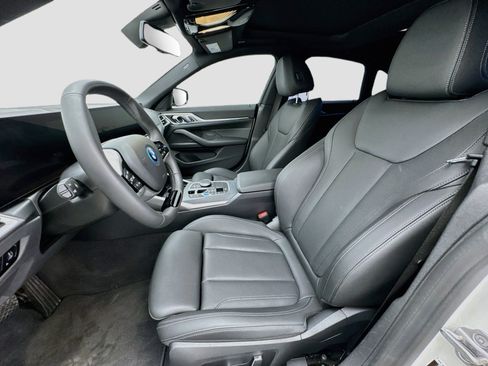 Used 2025 BMW i4 eDrive40 w/ M Sport Package RWD image 13