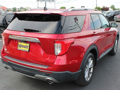 Used 2022 Ford Explorer Limited RWD image 9