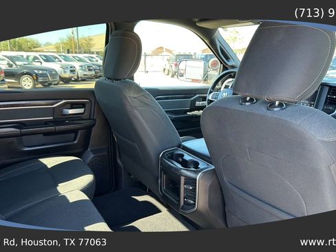 Used 2019 RAM 3500 Big Horn AWD/4WD image 44