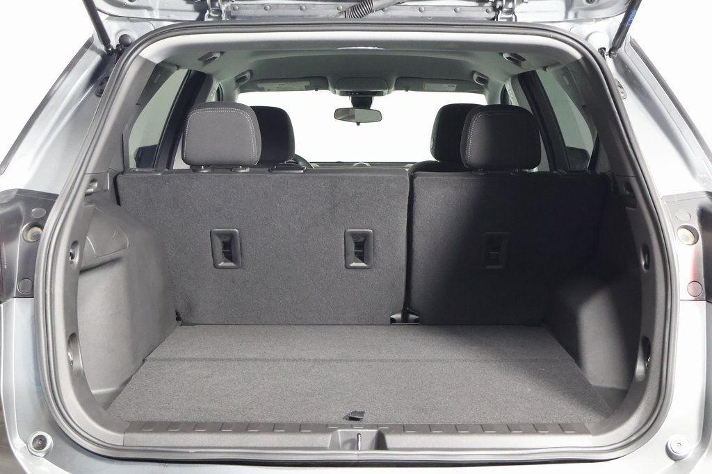 Used 2023 Chevrolet Equinox LS FWD image 14