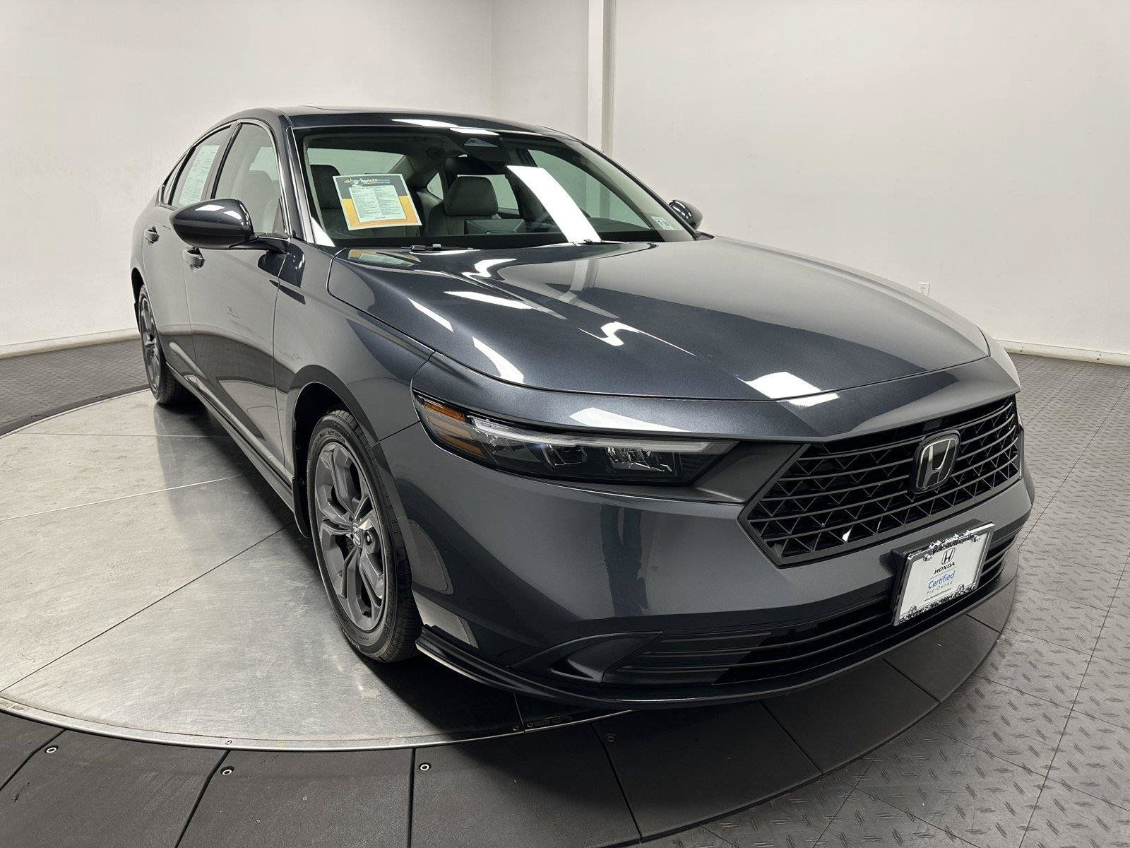 Certified 2023 Honda Accord EX image 2