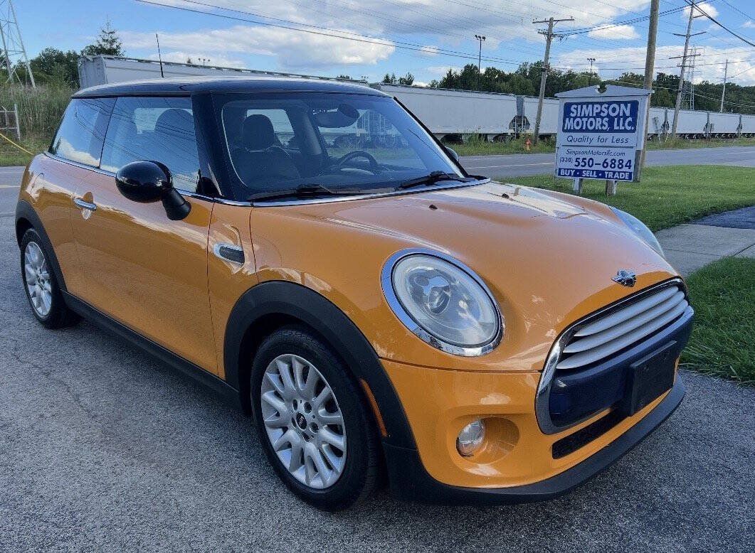 Used 2014 MINI Cooper 2-Door Hardtop FWD image 1