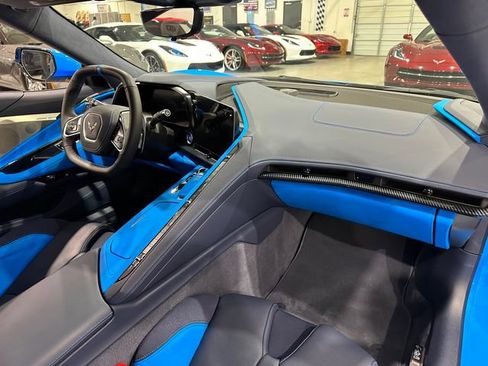 Used 2023 Chevrolet Corvette Stingray Premium Cpe w/ Z51 Performance Package RWD image 9
