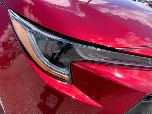 Certified 2025 Toyota Corolla LE image 27