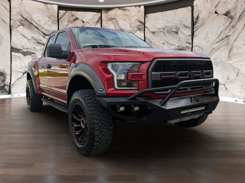 Used 2019 Ford F150 Raptor w/ Equipment Group 801A Mid image 3