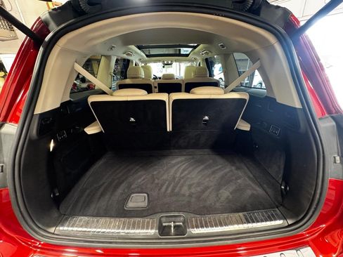 Used 2022 Mercedes-Benz GLS 450 4MATIC image 13