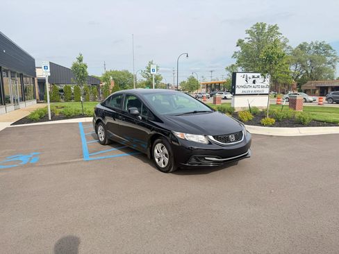 Used 2013 Honda Civic LX image 3
