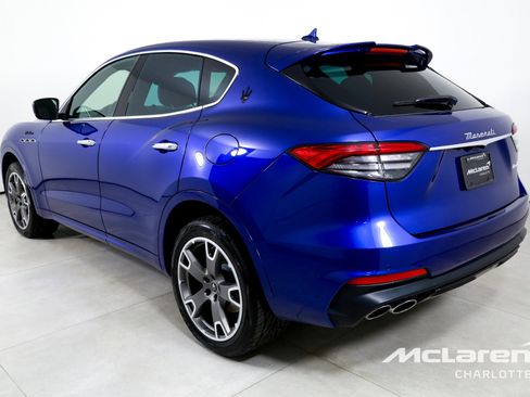 Used 2023 Maserati Levante Modena image 6