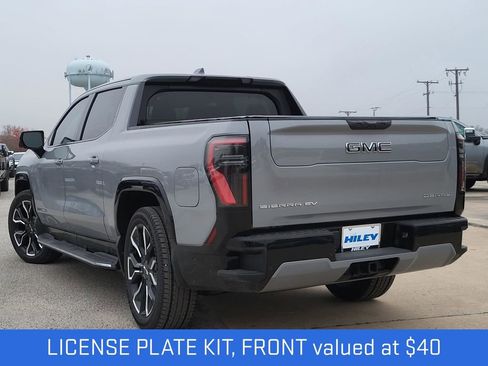 New 2024 GMC Sierra EV Denali image 3