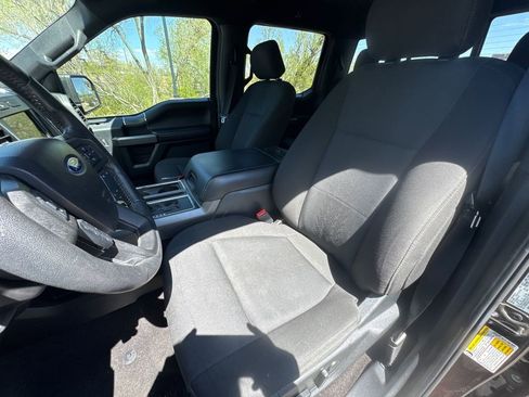 Used 2019 Ford F150 XLT w/ Equipment Group 302A Luxury AWD/4WD image 10