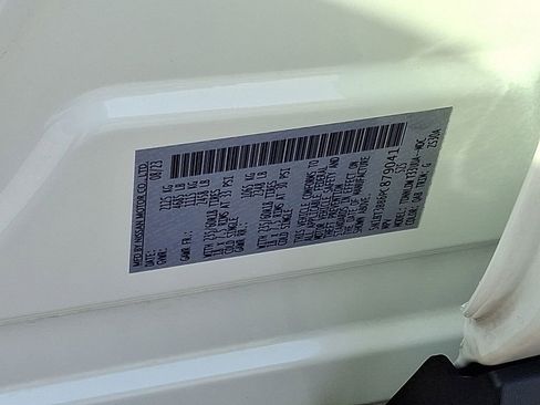 Used 2023 Nissan Rogue SV image 28