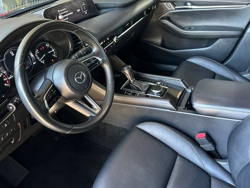 Used 2024 MAZDA MAZDA3 s FWD image 10