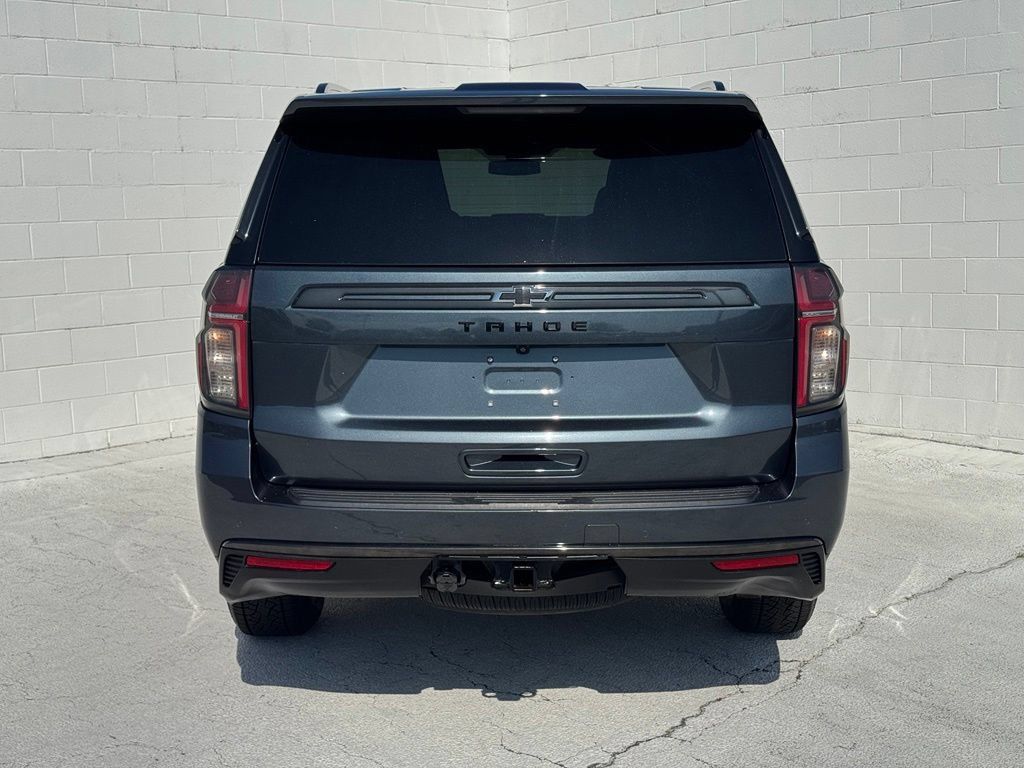 Used 2021 Chevrolet Tahoe Z71 w/ Z71 Off-Road Package AWD/4WD image 11