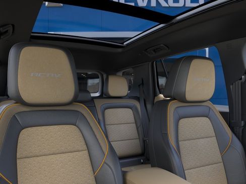 New 2026 Chevrolet Equinox ACTIV w/ Convenience Package III AWD/4WD image 50