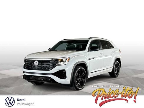 Used 2025 Volkswagen Atlas Cross Sport SEL R-Line AWD/4WD image 1
