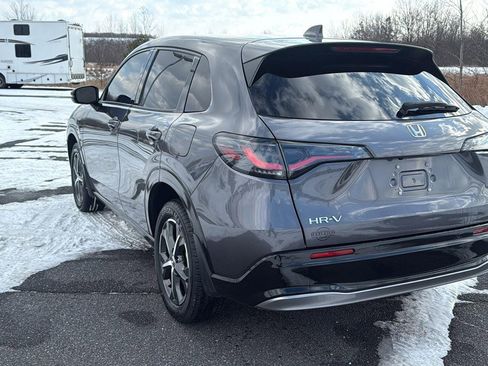 Used 2024 Honda HR-V EX-L image 10