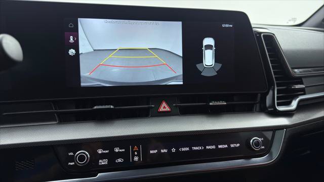 Used 2025 Kia Sportage SX FWD image 29