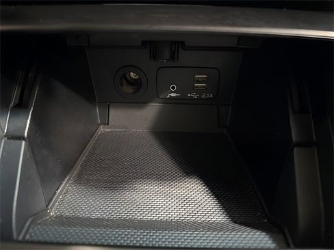 Used 2019 Subaru Outback 2.5i Limited image 24